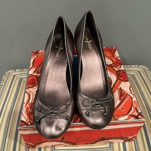 Brand- Colehaan Nike Air, Style- Tali , Color- Pewter, Size-7m (women’s)